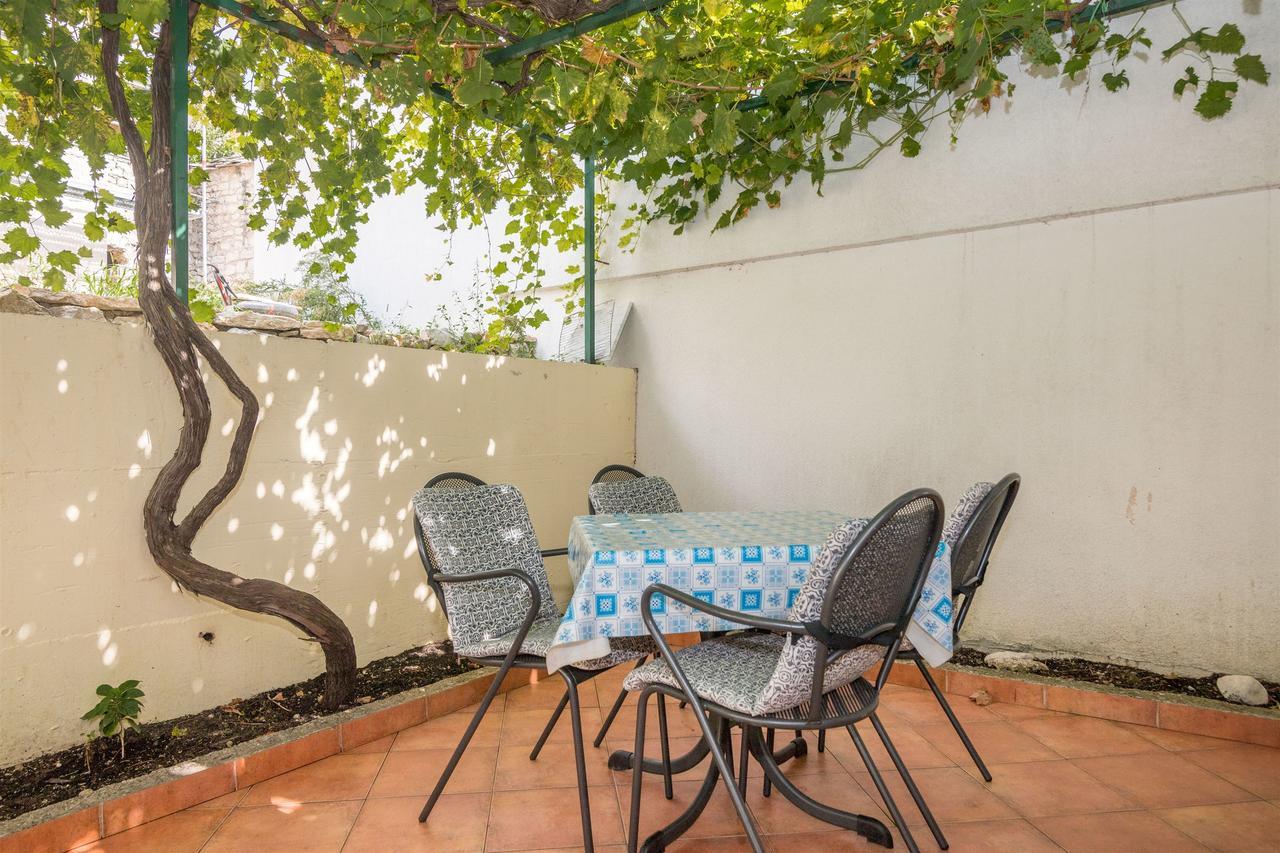 זאוסטרוג Apartments Anka מראה חיצוני תמונה