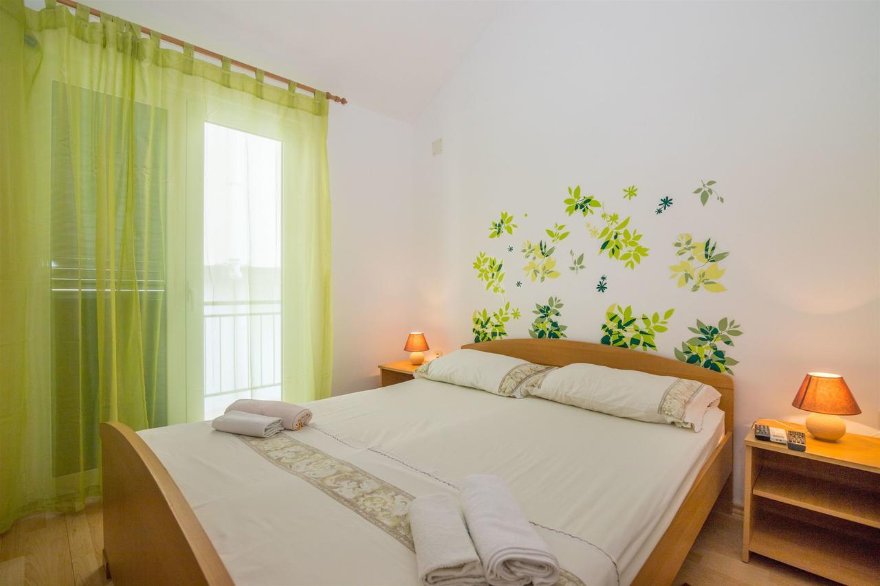 זאוסטרוג Apartments Anka מראה חיצוני תמונה